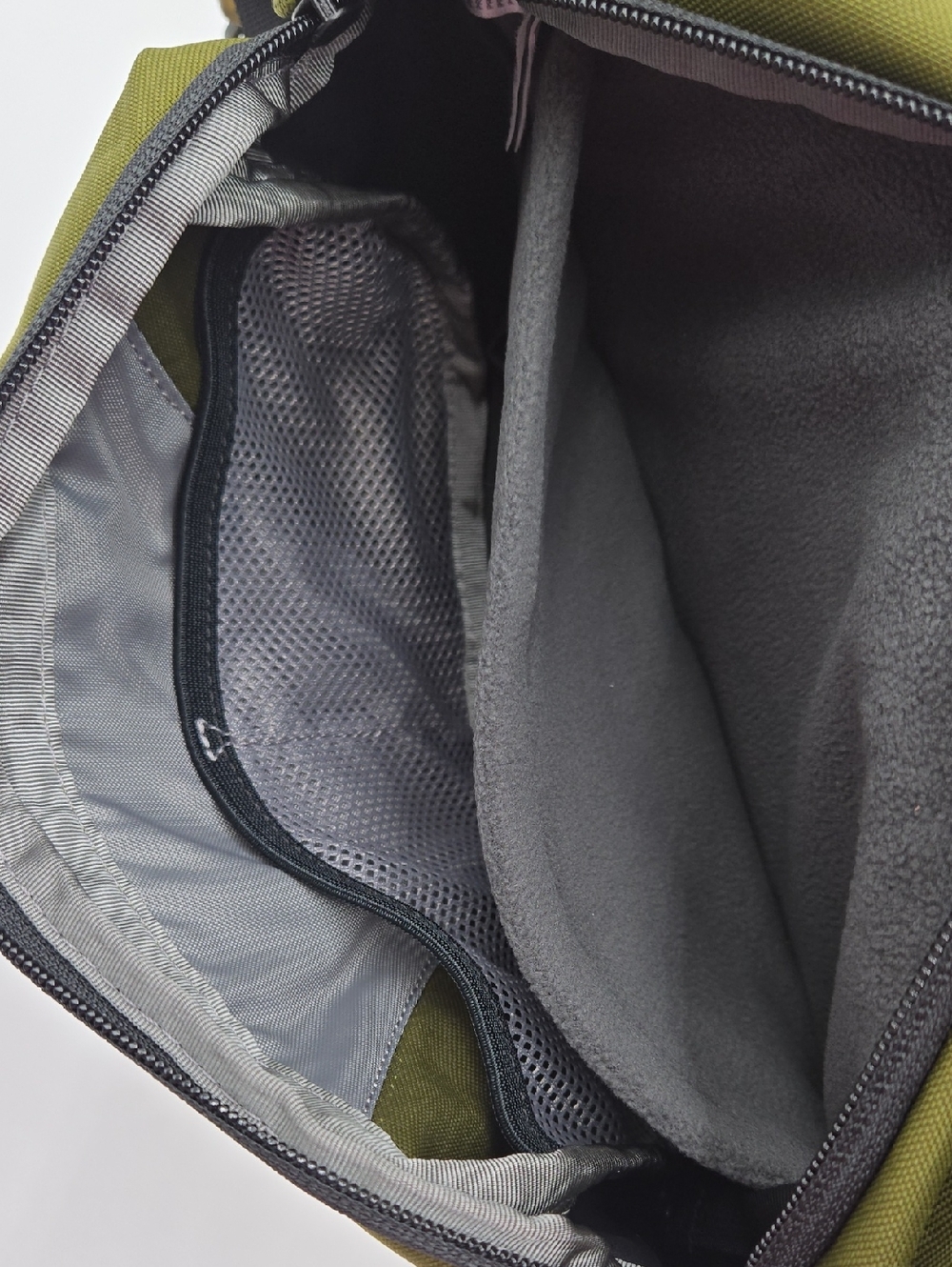#216 NWT -  The North Face Y2K Hip Pack, Forest Olive/New Taupe Green/TNF Black - Picture 10 of 14